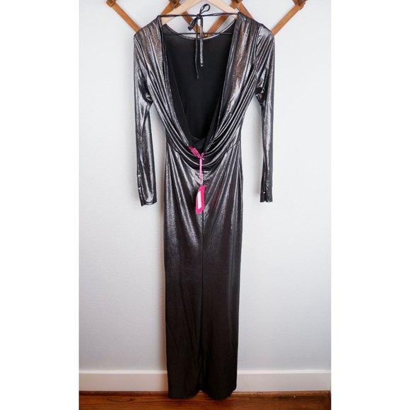 NEW Boohoo Grace Metallic Cowl Back Long Sleeve Maxi Dress, size 6 - Picture 2 of 16